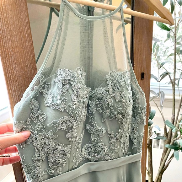 Azazie Dresses & Skirts - Azazie Kinsey Dress, Size A4, Agave